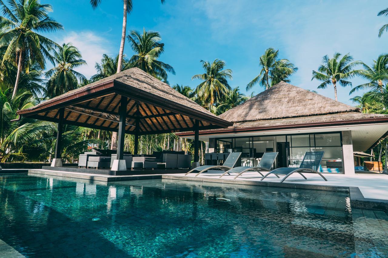 Le Motu Hotel Taling Ngam Beach Buitenkant foto