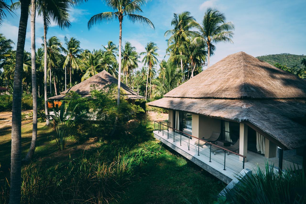 Le Motu Hotel Taling Ngam Beach Buitenkant foto
